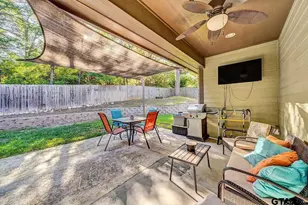 16165 Chris Ln, Tyler, TX 75703 - Photo 11