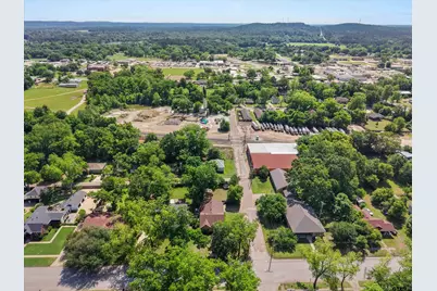 701 N Montgomery St, Gilmer, TX 75644 - Photo 5