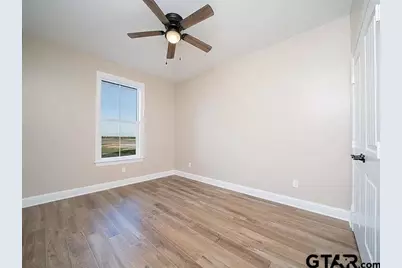 404 Small Oaks Road, Kilgore, TX 75662 - Photo 19