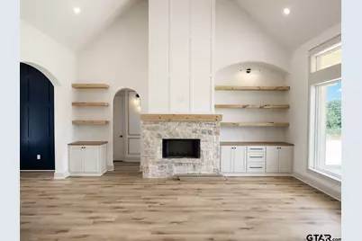 17038 Woodcrest Circle, Lindale, TX 75771 - Photo 5