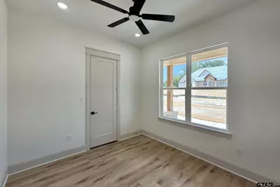 17038 Woodcrest Circle, Lindale, TX 75771 - Photo 19