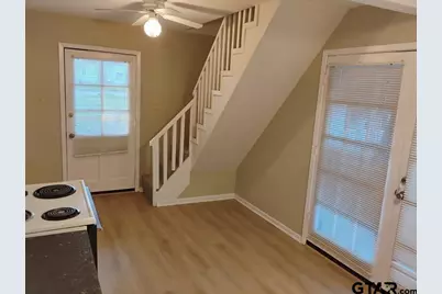 504 N Newsom St, Mineola, TX 75773 - Photo 5