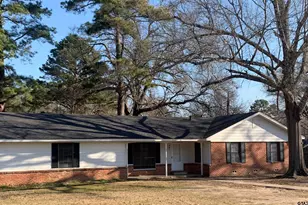 901 Cliff St, Quitman, TX 75783 - Photo 1