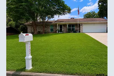 1704 Eastwood St., Longview, TX 75604 - Photo 3