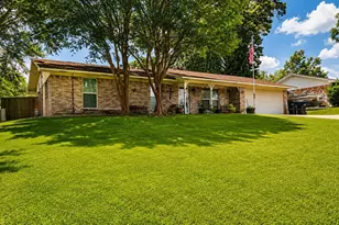 1704 Eastwood St, Longview, TX 75604 - Photo 1