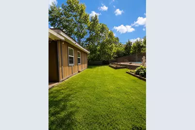 1704 Eastwood St., Longview, TX 75604 - Photo 5