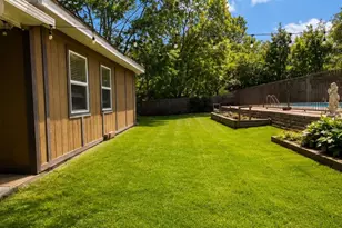 1704 Eastwood St, Longview, TX 75604 - Photo 5
