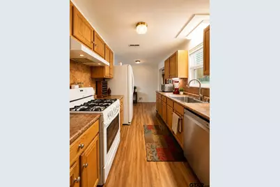 1704 Eastwood St., Longview, TX 75604 - Photo 21
