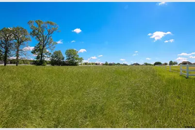 16391 Beacons Jet Ct, Lindale, TX 75771 - Photo 5