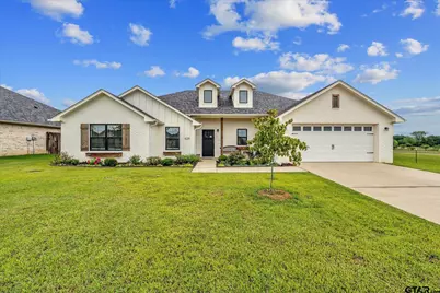 429 Laura Ln, Chandler, TX 75758 - Photo 1
