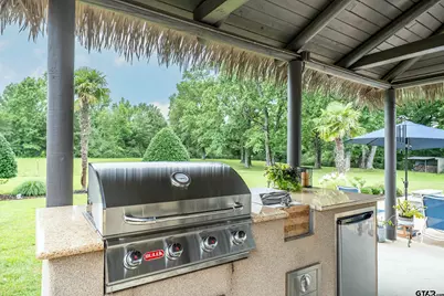 377 Utzman Road, Kilgore, TX 75662 - Photo 35