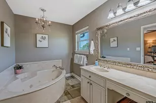 377 Utzman Rd, Kilgore, TX 75662 - Photo 13