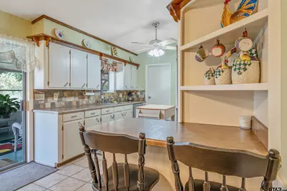 1629* 1/2 Quevado, Jacksonville, TX 75766 - Photo 23