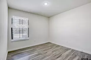 425 E Oakwood St, Tyler, TX 75702 - Photo 13