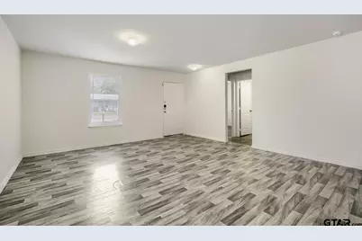 1215 S Lenox St, Tyler, TX 75701 - Photo 3