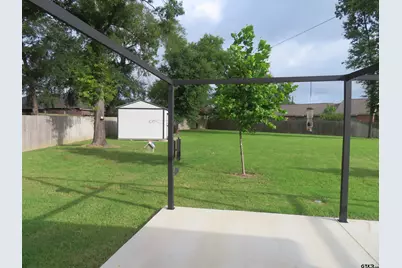 403 Deer Point Cove, Chandler, TX 75758 - Photo 15