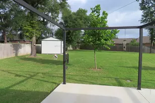 403 Deer Pt Cv, Chandler, TX 75758 - Photo 15