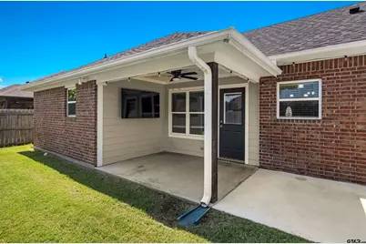 411 Harrell, Chandler, TX 75758 - Photo 5