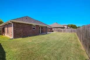 411 Harrell, Chandler, TX 75758 - Photo 9