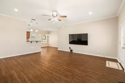 411 Harrell, Chandler, TX 75758 - Photo 17