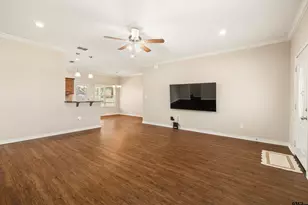 411 Harrell, Chandler, TX 75758 - Photo 17
