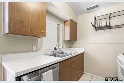 3808 Appletree Ln, Tyler, TX 75701 - Photo 7
