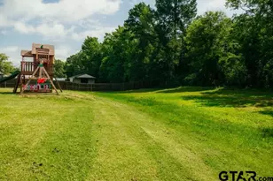 102 Oak Trail Creek, Kilgore, TX 75662 - Photo 19