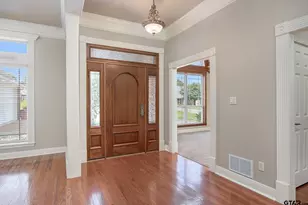 580 Bunker Dr, Tyler, TX 75703 - Photo 5