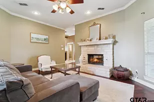 1876 Cedar Spur, Tyler, TX 75703 - Photo 7