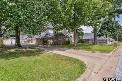 1876 Cedar Spur, Tyler, TX 75703 - Photo 3