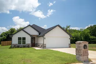 104 W Teal Dr, Troup, TX 75789 - Photo 1