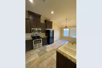 1750 Centennial #103, Tyler, TX 75703 - Photo 9