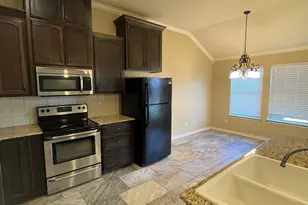 1750 Centennial, Tyler, TX 75703 - Photo 9