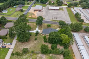 501 S Broad, Chandler, TX 75758 - Photo 35