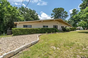 501 S Broad, Chandler, TX 75758 - Photo 29