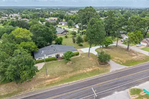 501 S Broad, Chandler, TX 75758 - Photo 37