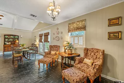 501 S Broad, Chandler, TX 75758 - Photo 11