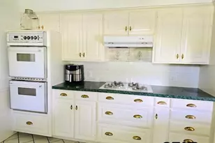926 Circle Dr, Jacksonville, TX 75766 - Photo 11