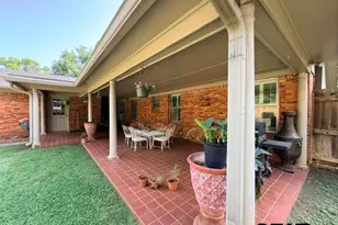 926 Circle Dr, Jacksonville, TX 75766 - Photo 33