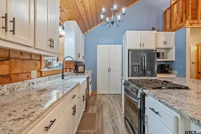 188 Palo Duro Pass, Holly Lake Ranch, TX 75765 - Photo 13