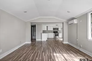 21552 Sundown Rd, Chandler, TX 75758 - Photo 5