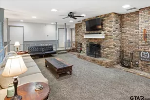 130 Mulberry, Van, TX 75790 - Photo 27