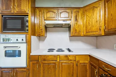 1208 N St. Mary St., Carthage, TX 75633 - Photo 17