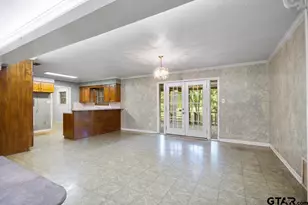 1208 N St Mary St, Carthage, TX 75633 - Photo 11