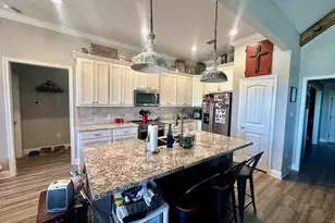 1491 Hopson Dr, Athens, TX 75752 - Photo 9