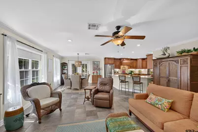 7500 Charlya, Athens, TX 75752 - Photo 11