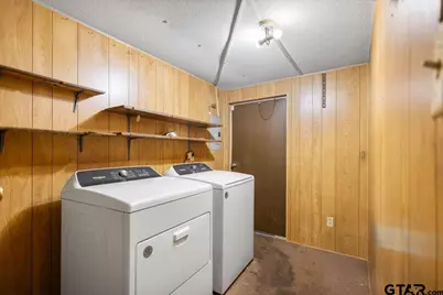 562 County Road 4204, Jacksonville, TX 75766 - Photo 15