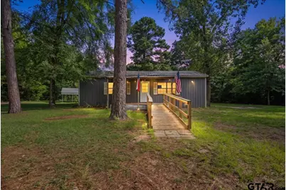 562 County Road 4204, Jacksonville, TX 75766 - Photo 1