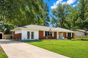409 Poe St, Quitman, TX 75783 - Photo 1