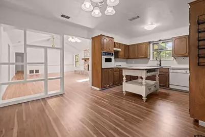 3833 Wakefield, Tyler, TX 75701 - Photo 7